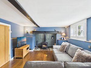 Snug- click for photo gallery